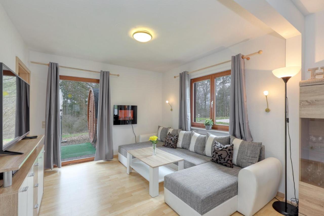 Seepark Kirchheim Ferienhaus Bei Vera Mit Sauna Экстерьер фото